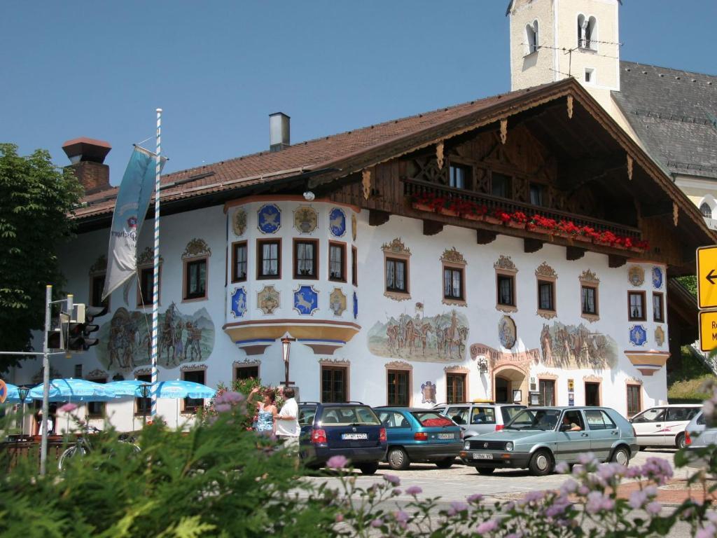 Hôtel Gasthof Alter Wirt à Bernau am Chiemsee Extérieur photo